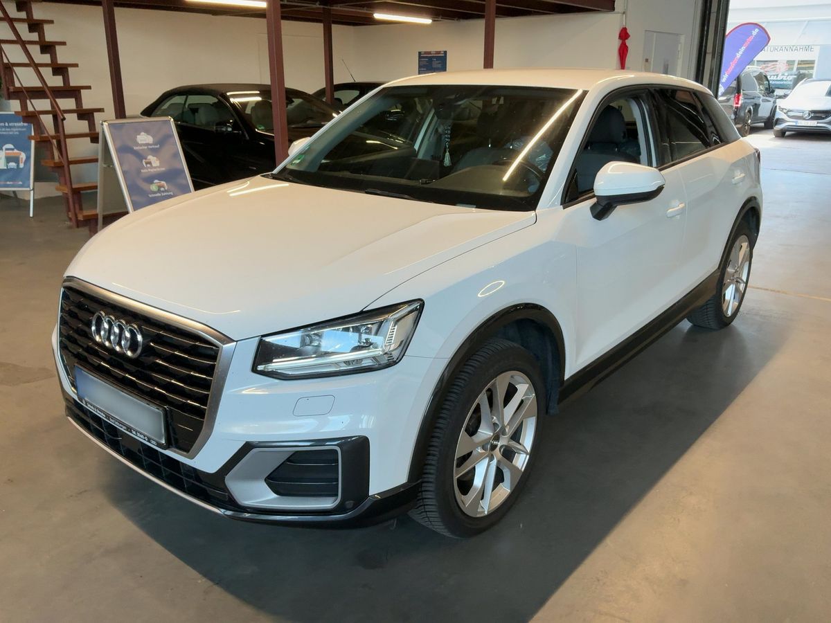 Audi Q2 2016