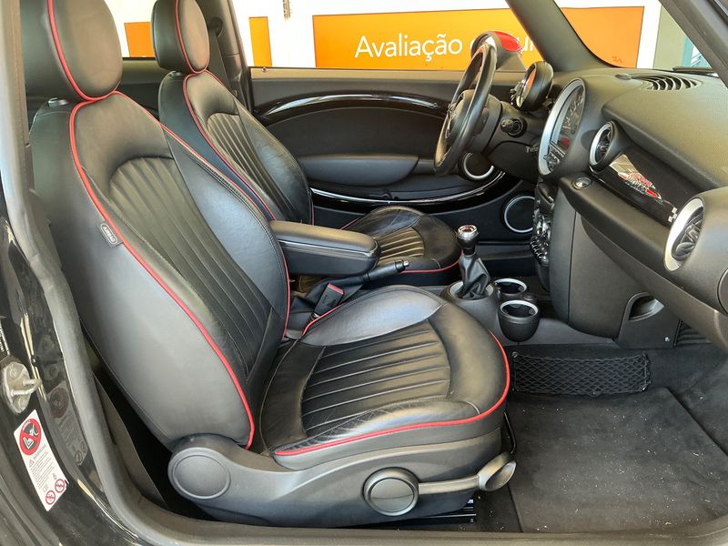 MINI John Cooper Works — zdjęcie 11