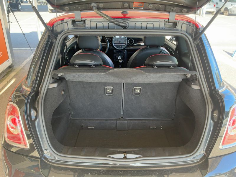 MINI John Cooper Works — zdjęcie 10
