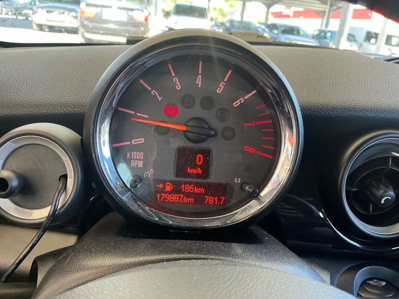 MINI John Cooper Works — zdjęcie 13
