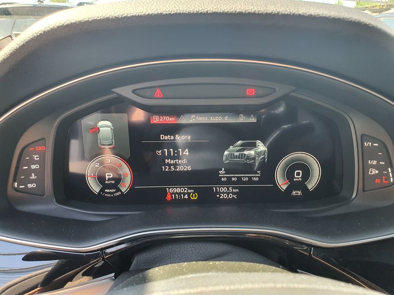 Audi Q8 50 TDI Mild-Hybrid quattro — zdjęcie 12