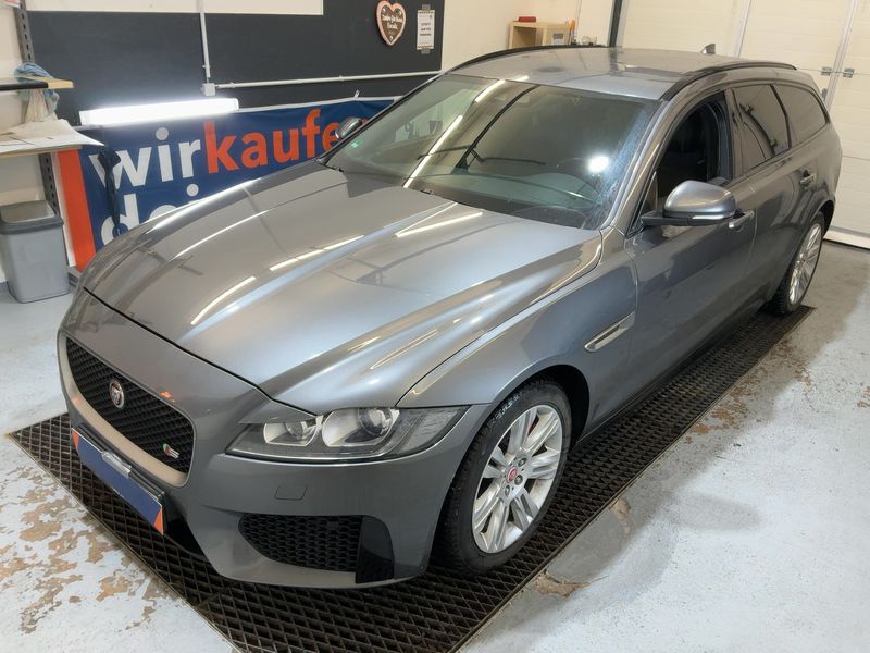 Jaguar XF