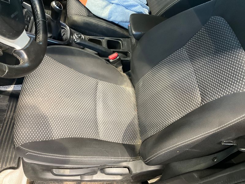 Suzuki Vitara 1.0 BoosterJet Comfort 4x4 2019 – снимка 44