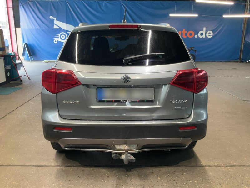 Suzuki Vitara 1.0 BoosterJet Comfort 4x4 — zdjęcie 5