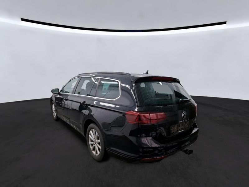 Volkswagen Passat 2.0 TDI Business — zdjęcie 15