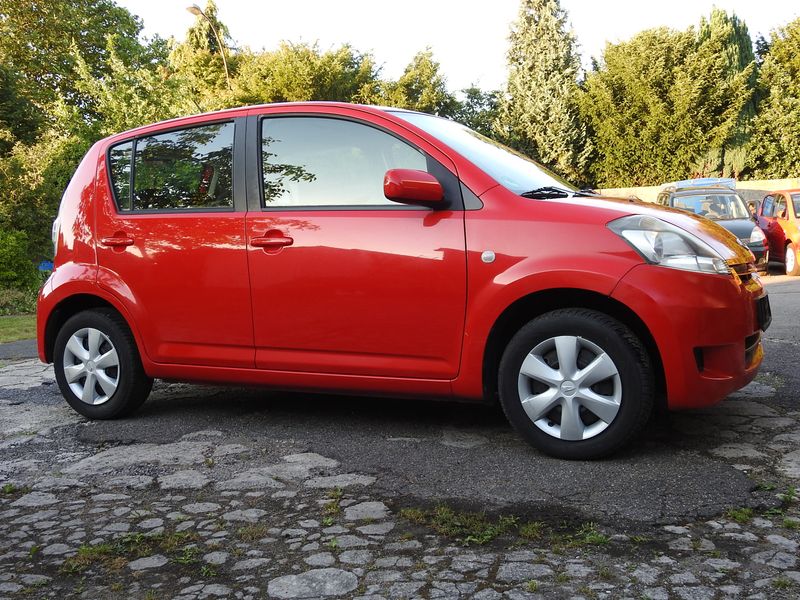 Daihatsu Sirion 1.3 — zdjęcie 20