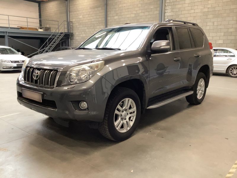 Toyota Land Cruiser 3.0 D-4D