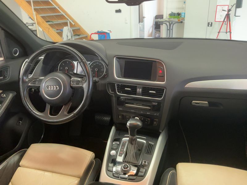 Audi Q5 3.0 V6 TDI quattro — zdjęcie 12