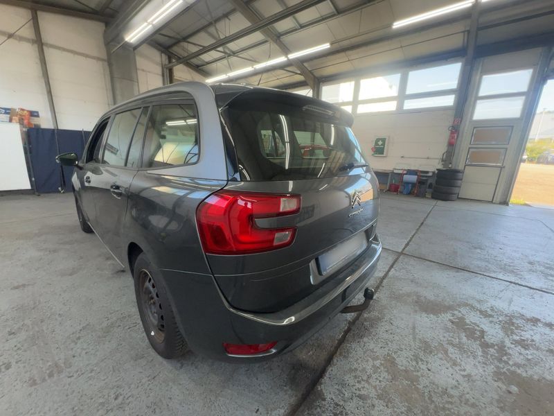 Citroen C4 Grand Picasso 1.6 Blue-HDi Seduction — zdjęcie 3