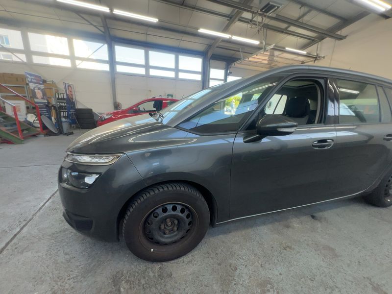 Citroen C4 Grand Picasso 1.6 Blue-HDi Seduction — zdjęcie 2