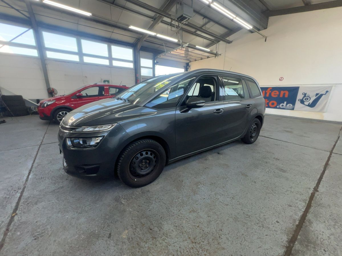 Citroen C4 2015 — photo 1