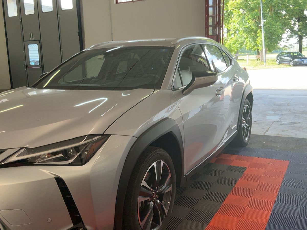 Lexus UX-Serie d'occasion