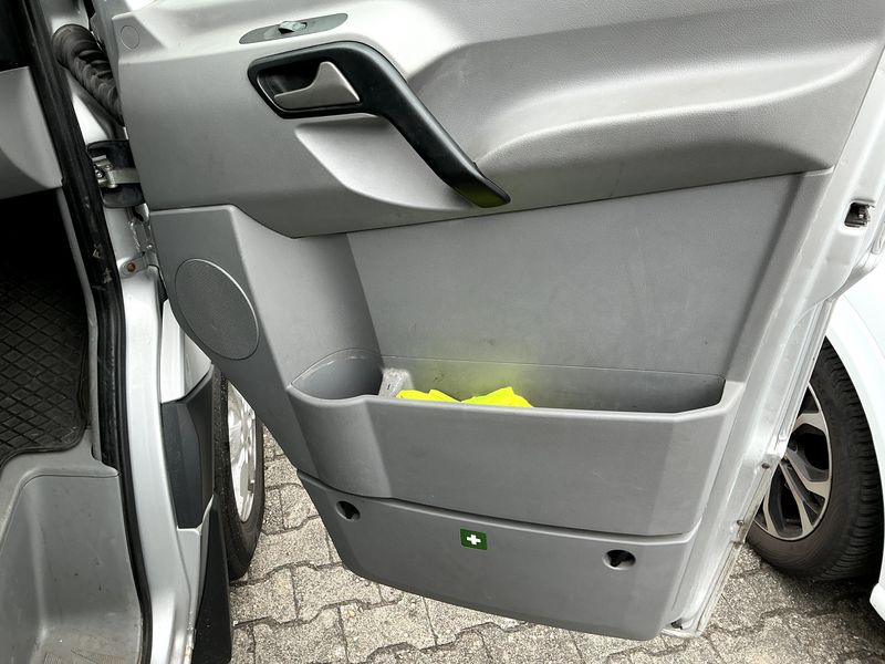Mercedes-Benz Sprinter 319 CDI 2015 – снимка 72