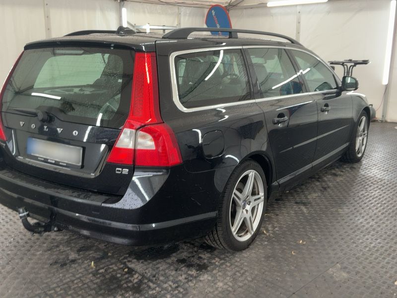 Volvo V70 1.6 D2 Edition PRO — zdjęcie 6