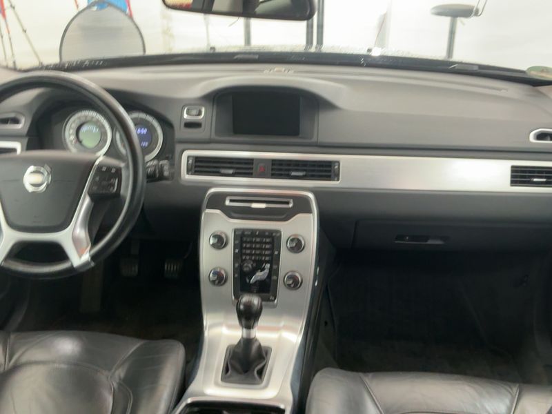 Volvo V70 1.6 D2 Edition PRO — zdjęcie 12