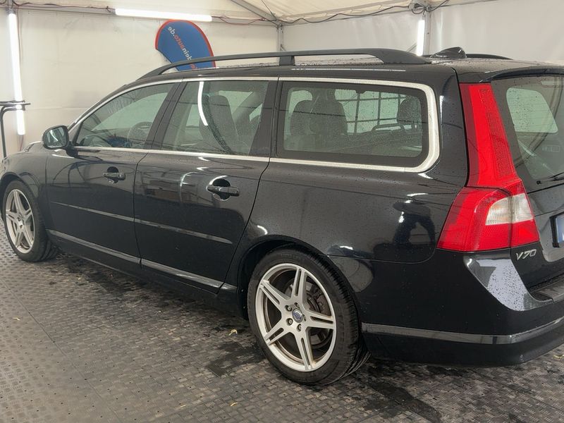 Volvo V70 1.6 D2 Edition PRO — zdjęcie 3