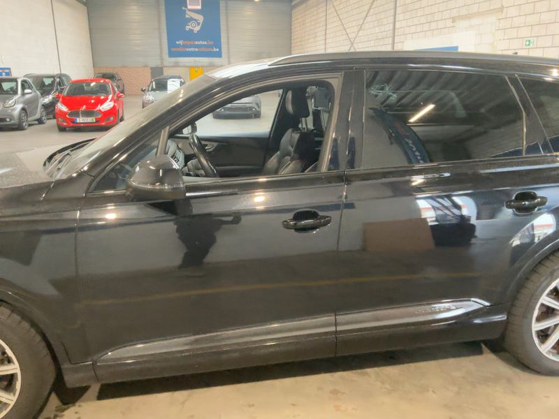 Audi Q7 3.0 V6 TDI quattro — zdjęcie 4