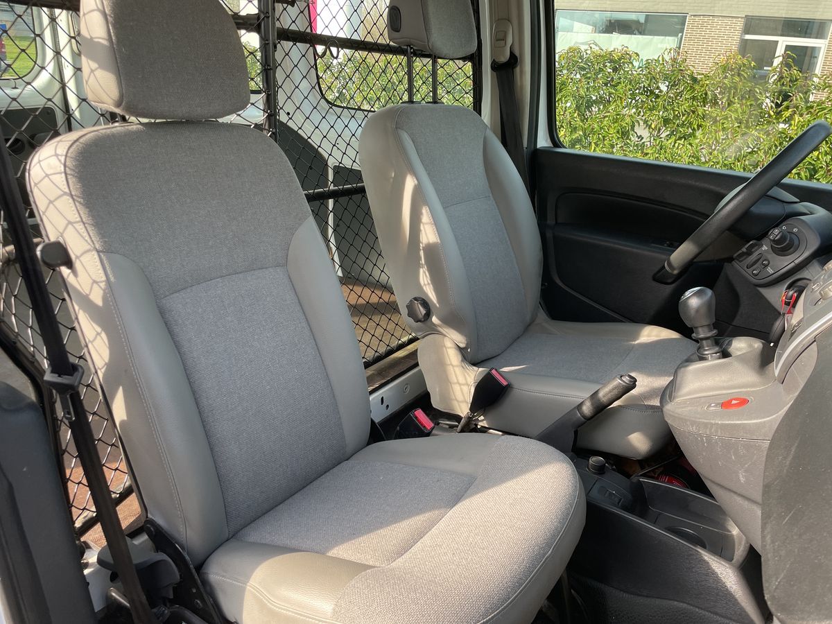 Renault Kangoo 2021 — photo 35
