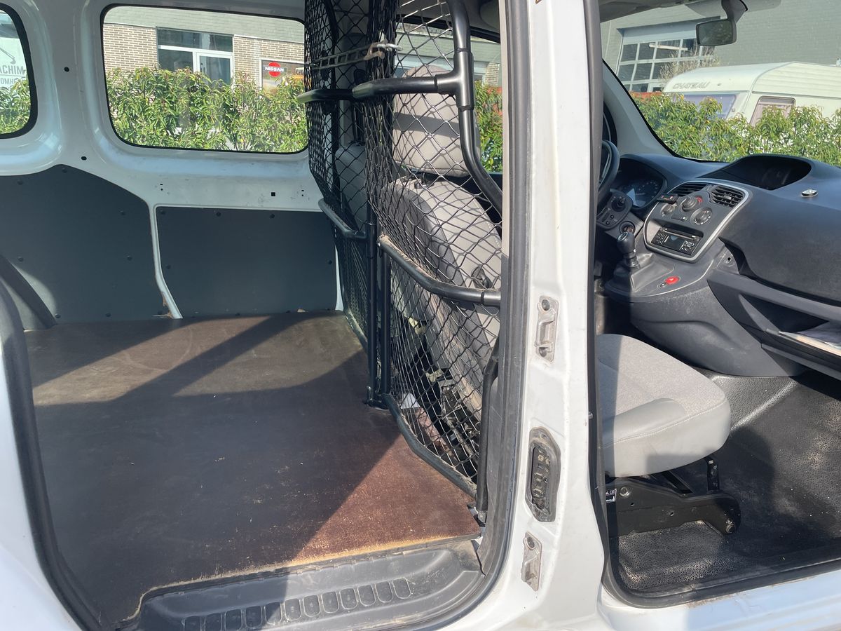 Renault Kangoo 2021 — photo 14