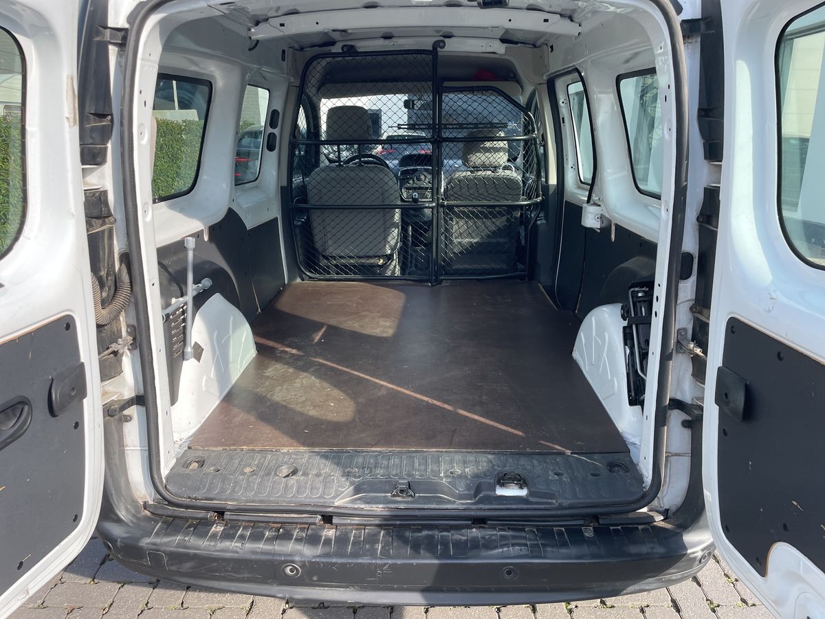 Renault Kangoo 2021 — photo 10