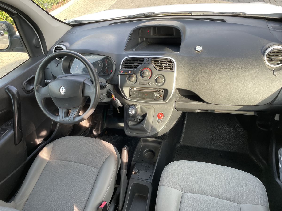 Renault Kangoo 2021 — photo 12