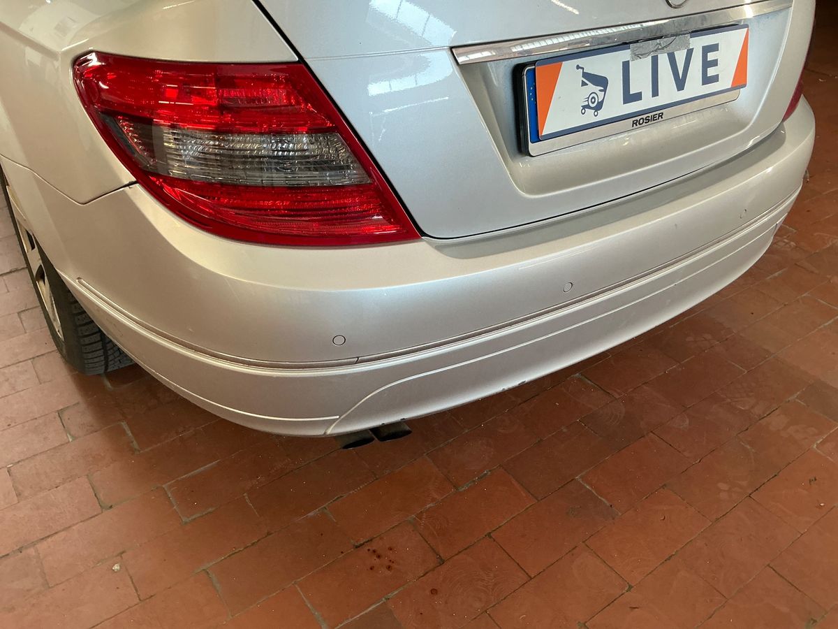 Mercedes-Benz C-Klasse 2010 — photo 32