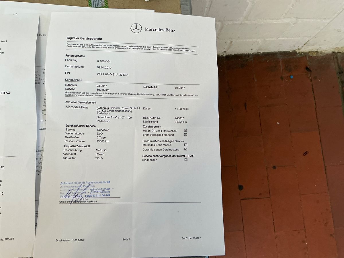 Mercedes-Benz C-Klasse 2010 — photo 27