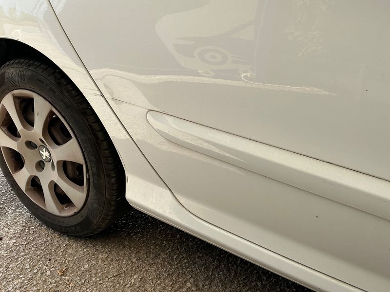 Peugeot 308 1.6 HDi Active 2011 – снимка 23