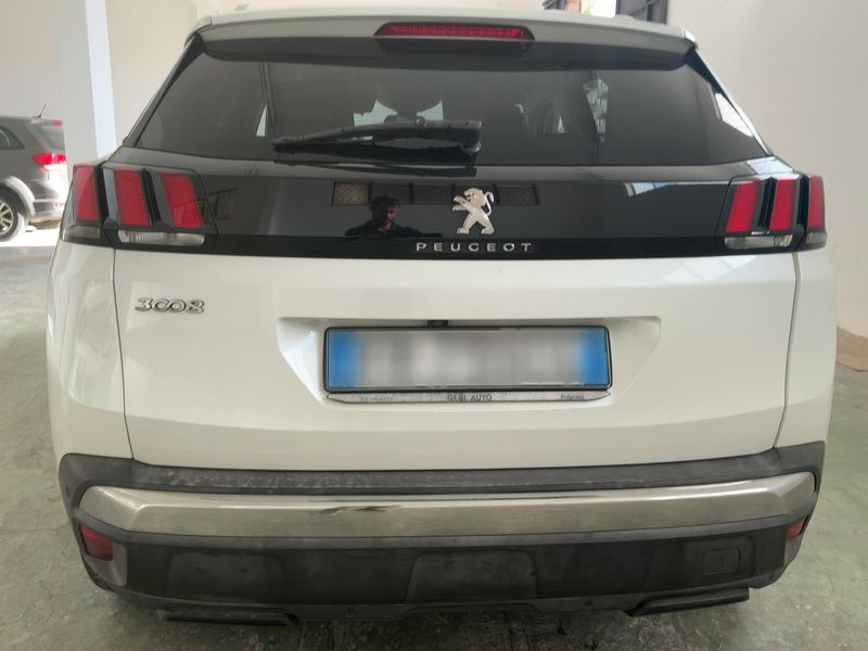 Peugeot 3008 1.5 Blue-HDi Allure 2018 – снимка 7