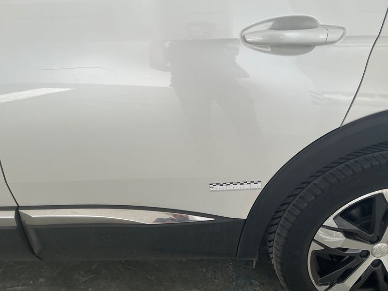 Peugeot 3008 1.5 Blue-HDi Allure 2018 – снимка 23