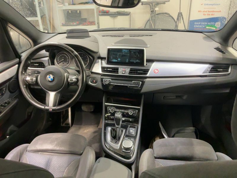 BMW 2er 218d Gran Tourer M Sport 2015 – снимка 17