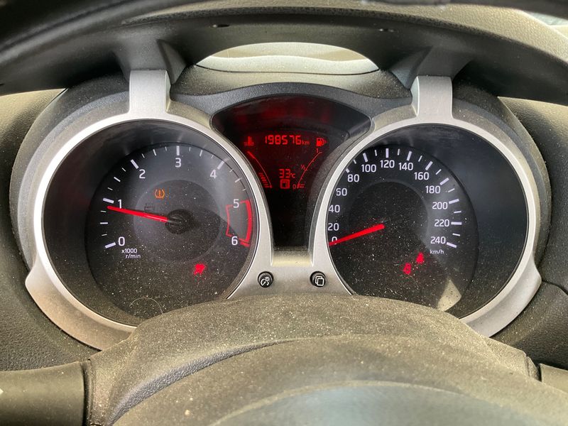 Nissan Juke 1.5 Turbodiesel Acenta — zdjęcie 13