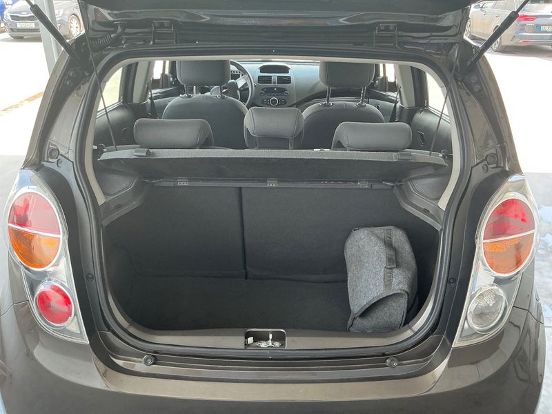 Chevrolet Spark 1.0 LS — zdjęcie 10