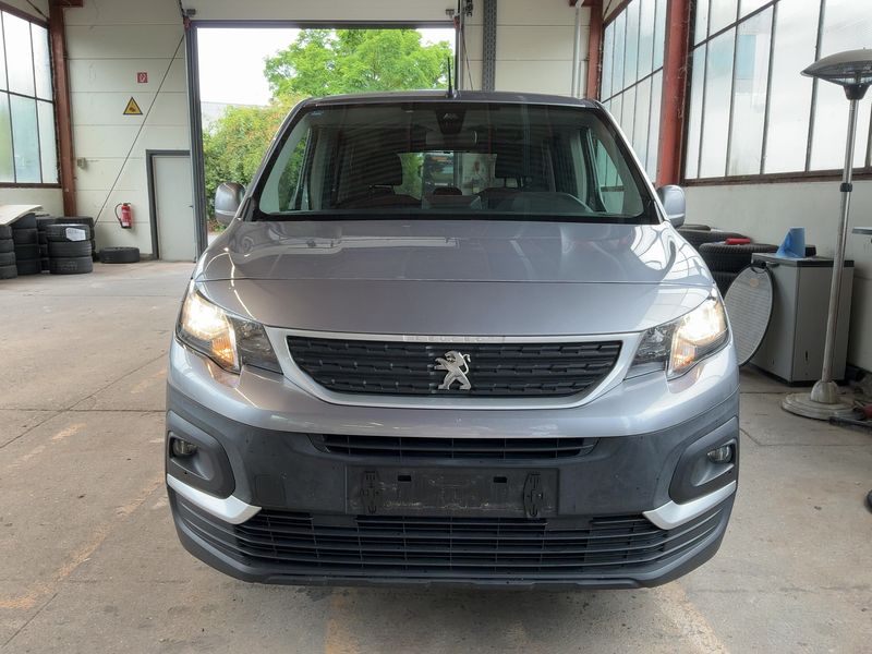 Peugeot Rifter 1.5 Blue-HDi Active L1 — zdjęcie 9
