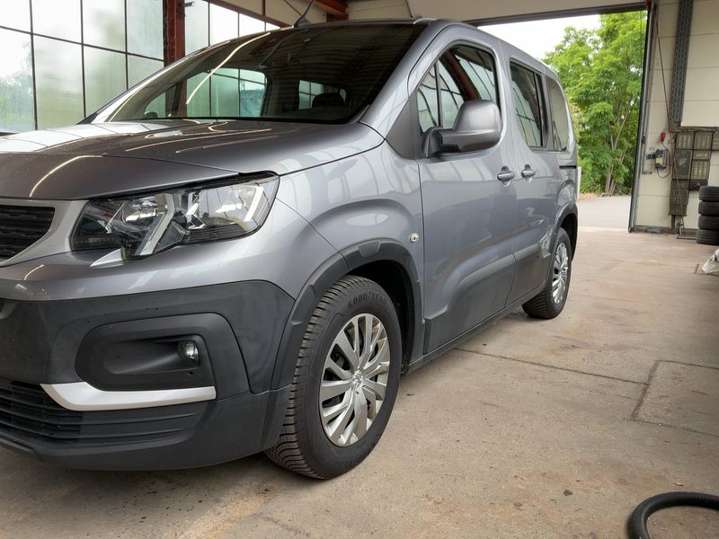 Peugeot Rifter 1.5 Blue-HDi Active L1 — zdjęcie 2