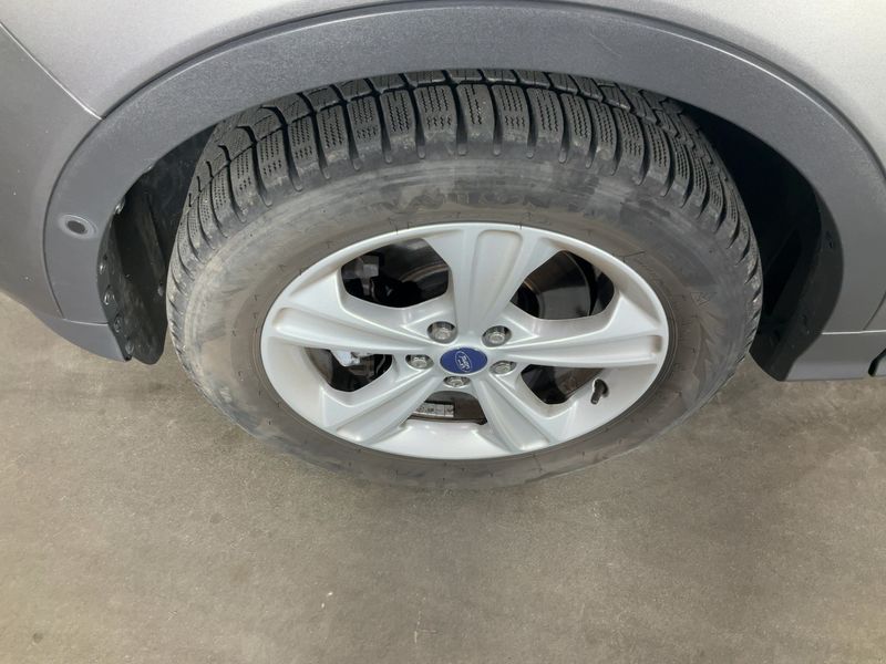 Ford Kuga 2.0 TDCi Titanium 2013 – снимка 3