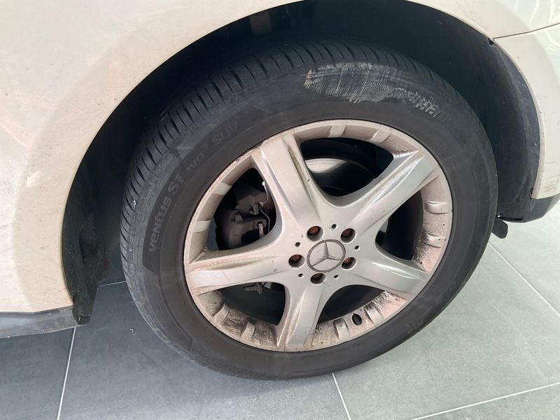 Mercedes-Benz M-Klasse ML 350 CDI 2009 – снимка 11