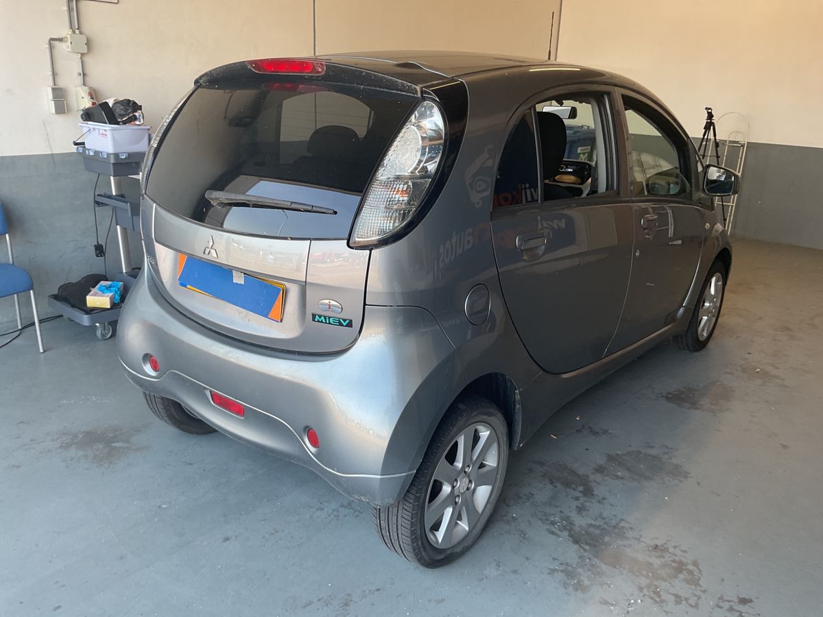 Mitsubishi i-MiEV electric drive 49 kW Basis