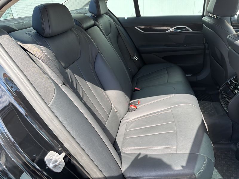 BMW 7er 730d Mild-Hybrid — zdjęcie 14