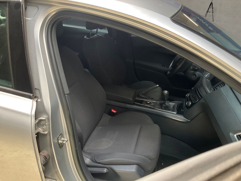 Peugeot 508 2.0 HDi Active — zdjęcie 3