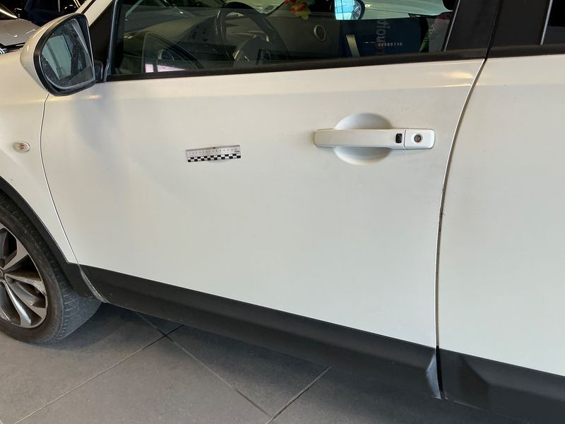 Nissan Qashqai 1.6 dCi Tekna 4x4 2012 – снимка 28
