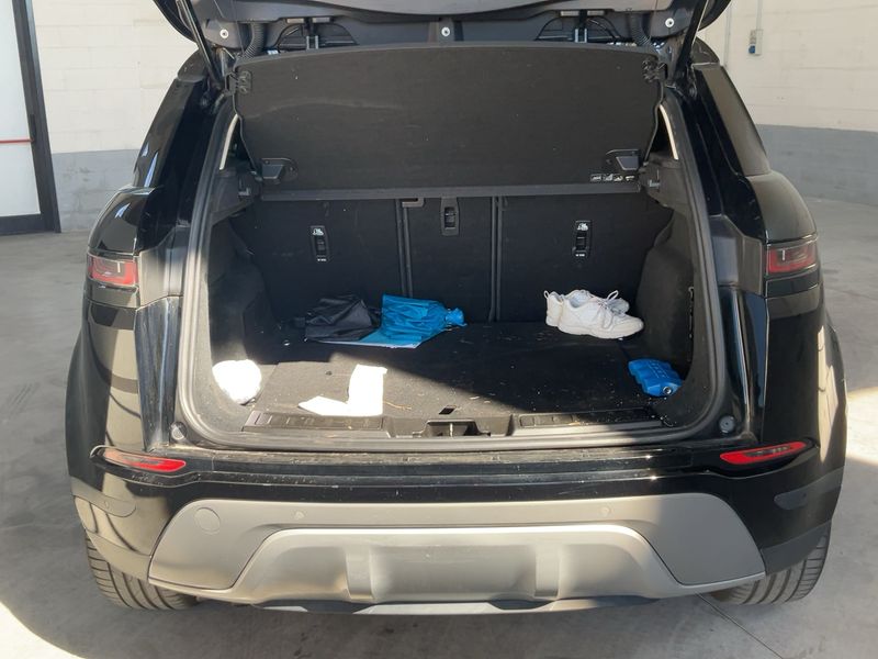 Land Rover Evoque D150 Mild-Hybrid — zdjęcie 10