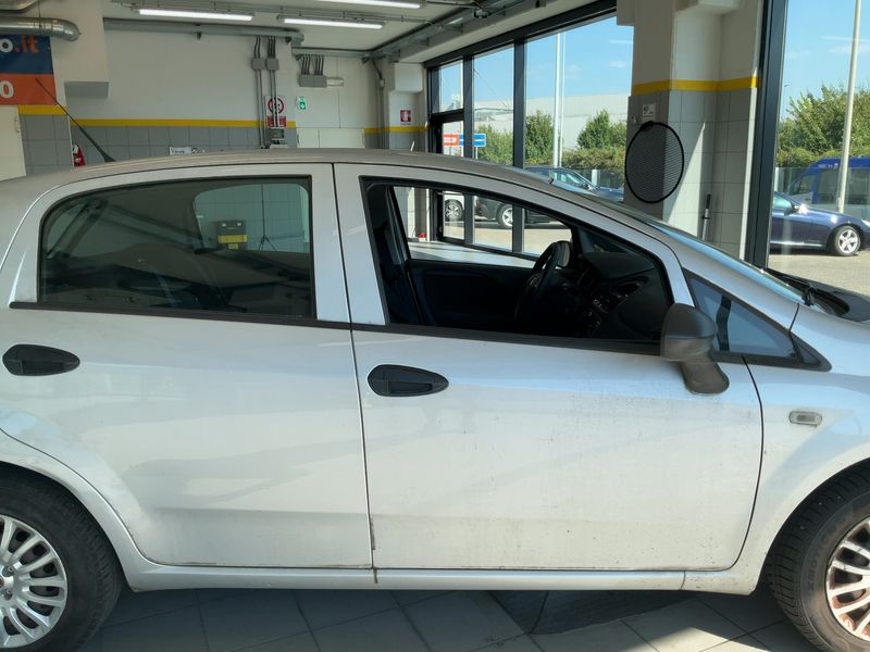 Fiat Punto 1.2 Street — zdjęcie 7