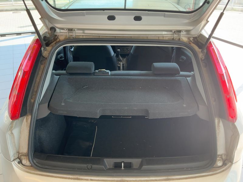 Fiat Punto 1.2 Street — zdjęcie 10