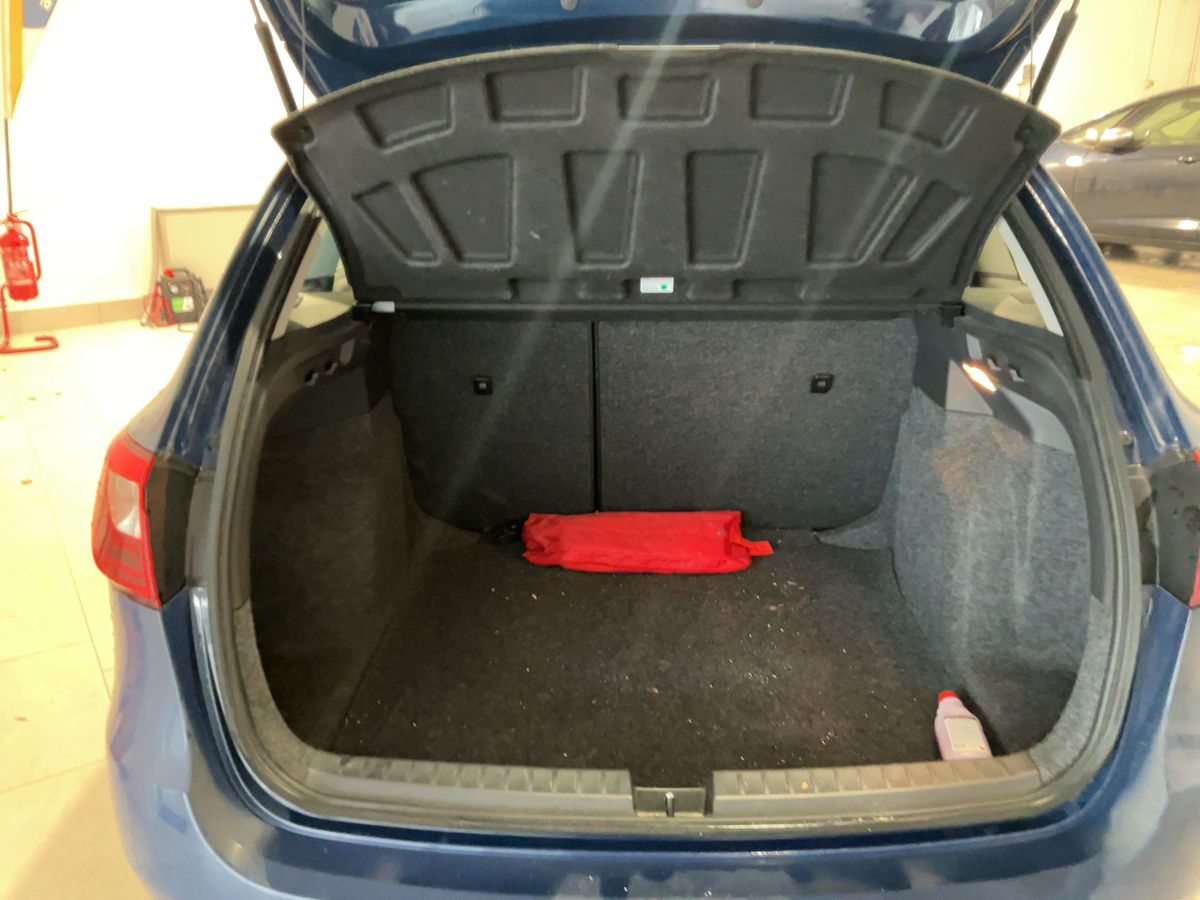 Seat Ibiza 2017 — photo 16