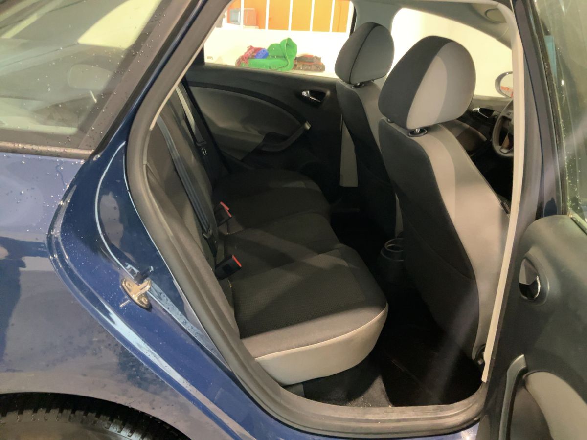 Seat Ibiza 2017 — photo 20