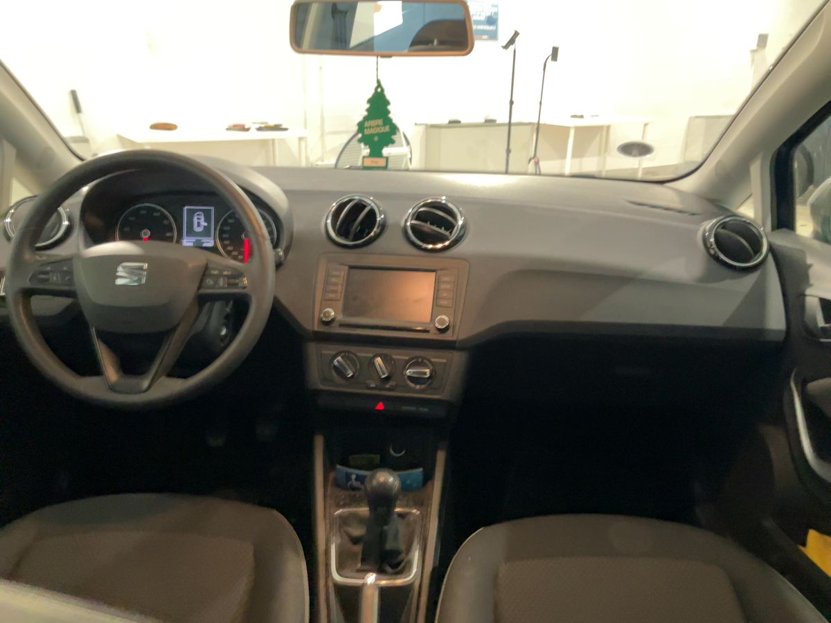 Seat Ibiza 2017 — photo 18