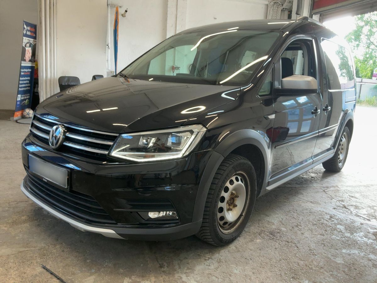 Volkswagen Caddy 2019 — photo 1