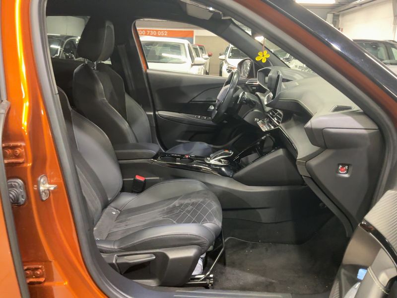 Peugeot 2008 1.2 PureTech GT Pack 2021 – снимка 16