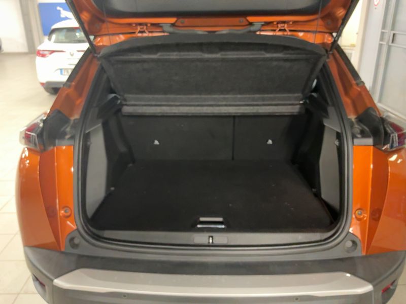 Peugeot 2008 1.2 PureTech GT Pack 2021 – снимка 15